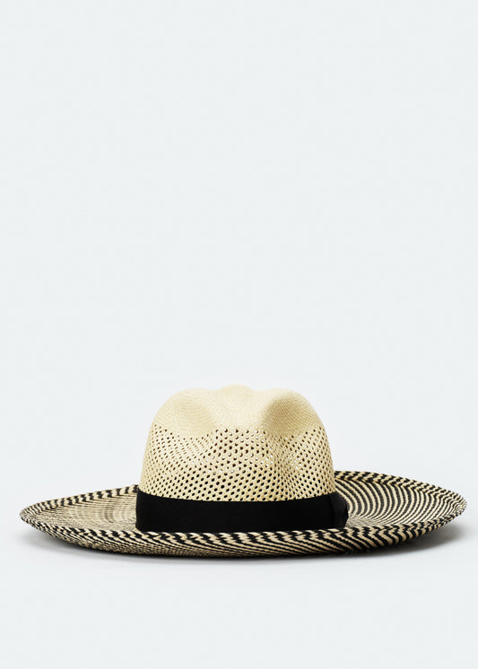 GISELA HAT