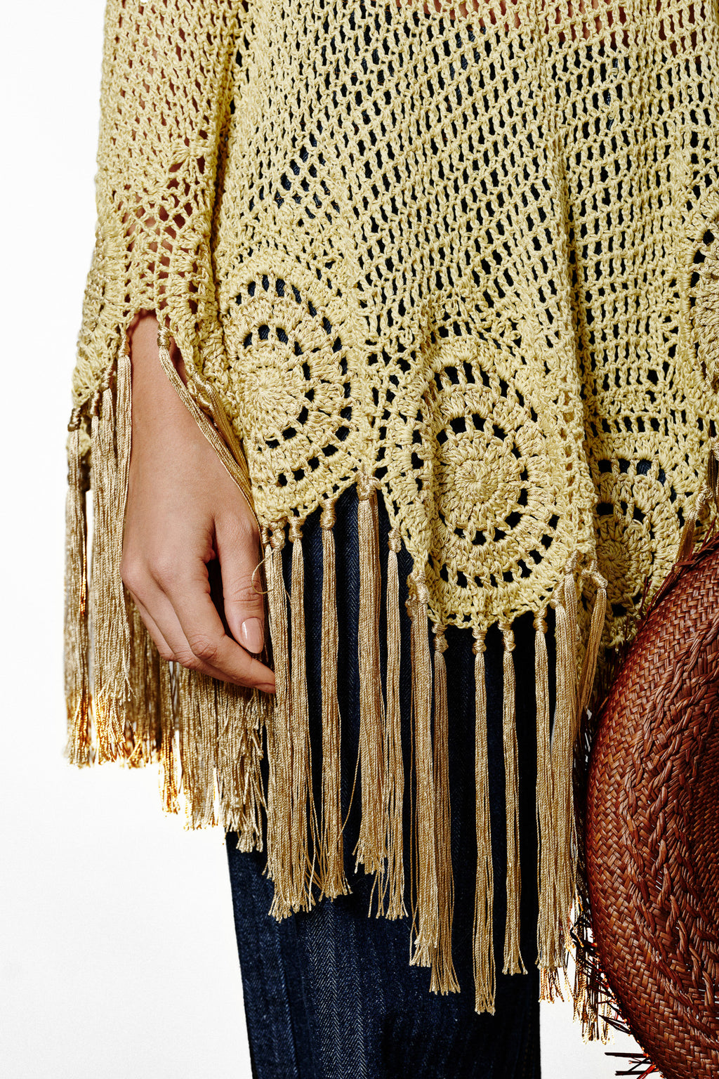 MIA PONCHO