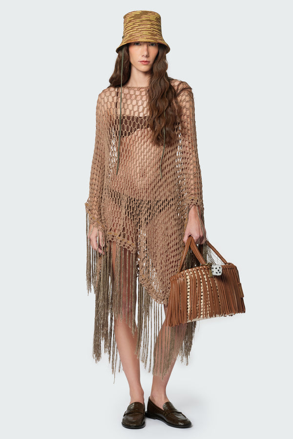 ESTELLA PONCHO