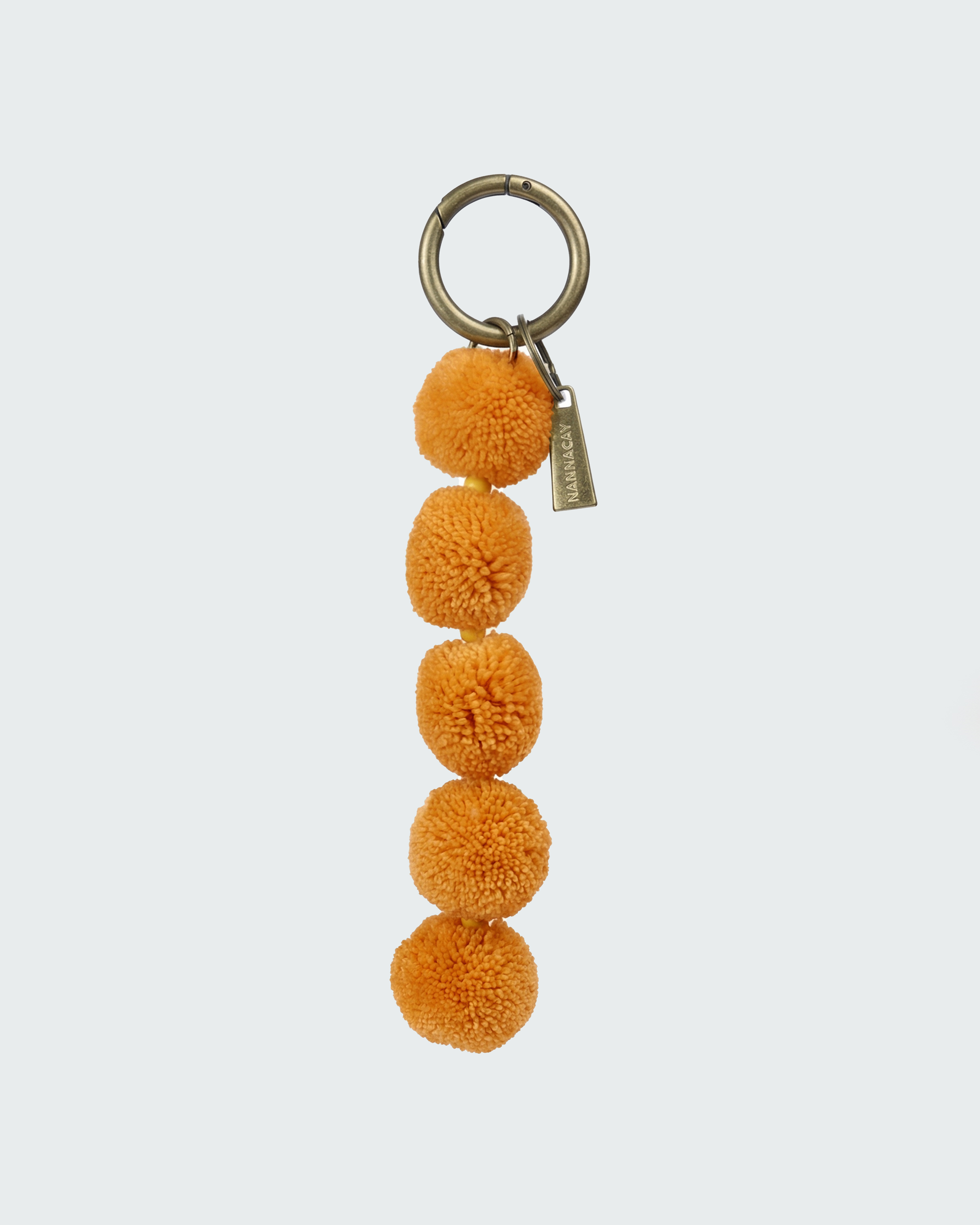 KILLA POMPOM KEYCHAIN