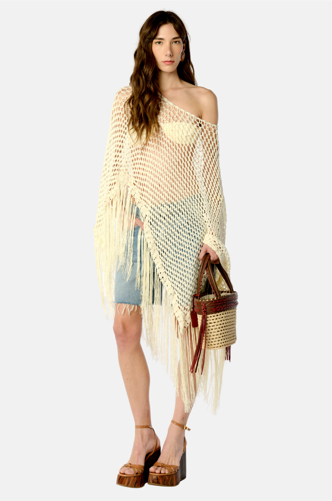 ESTELLA PONCHO