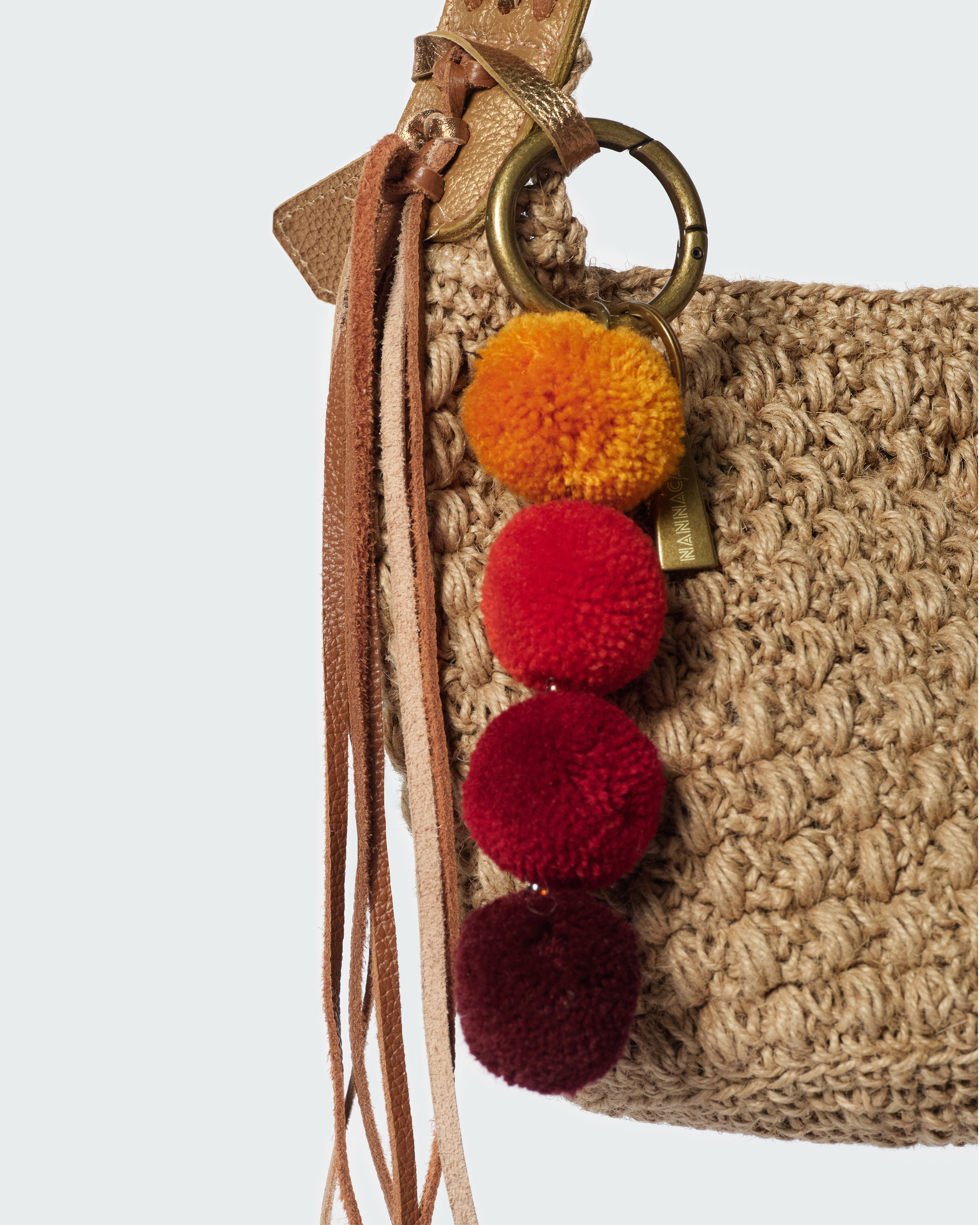 KILLA POMPOM KEYCHAIN